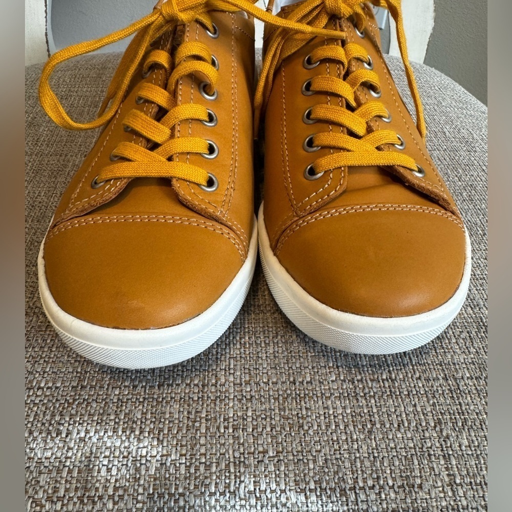 NWOT Josef Seibel Claire Sneaker Size 39/US8-8.5 - Picture 6 of 8